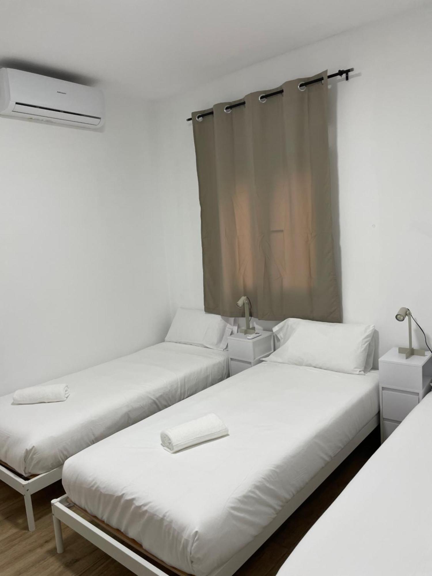 Apartamentos Tarradellas Sants Estacio Βαρκελώνη Εξωτερικό φωτογραφία