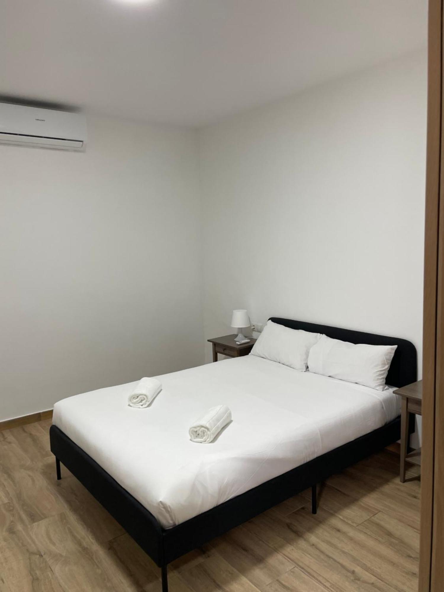 Apartamentos Tarradellas Sants Estacio Βαρκελώνη Εξωτερικό φωτογραφία