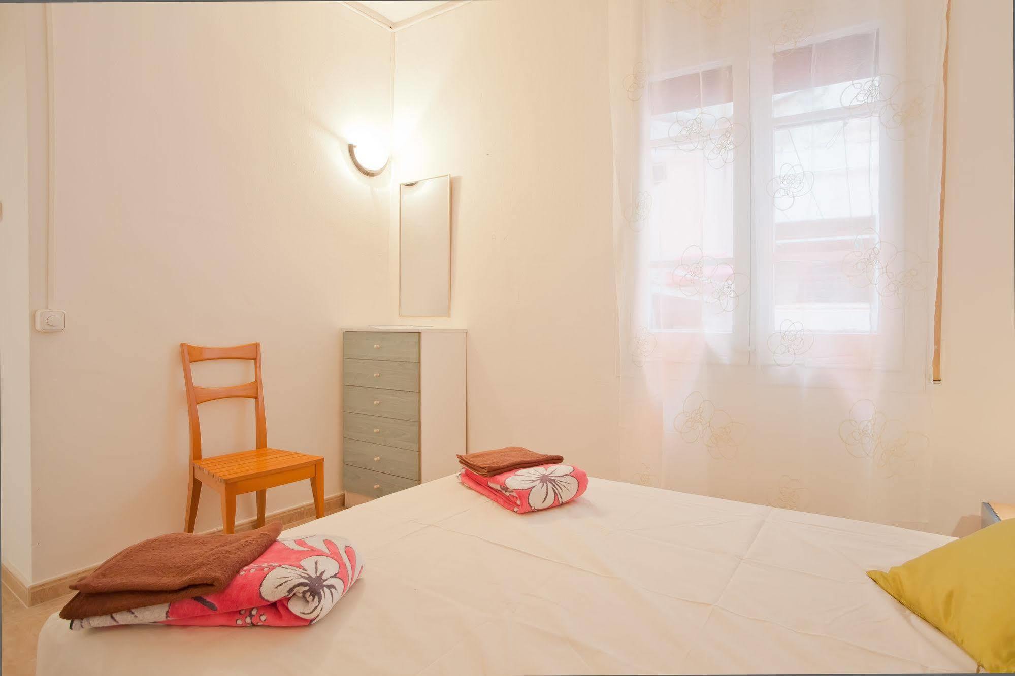 Apartamentos Tarradellas Sants Estacio Βαρκελώνη Εξωτερικό φωτογραφία