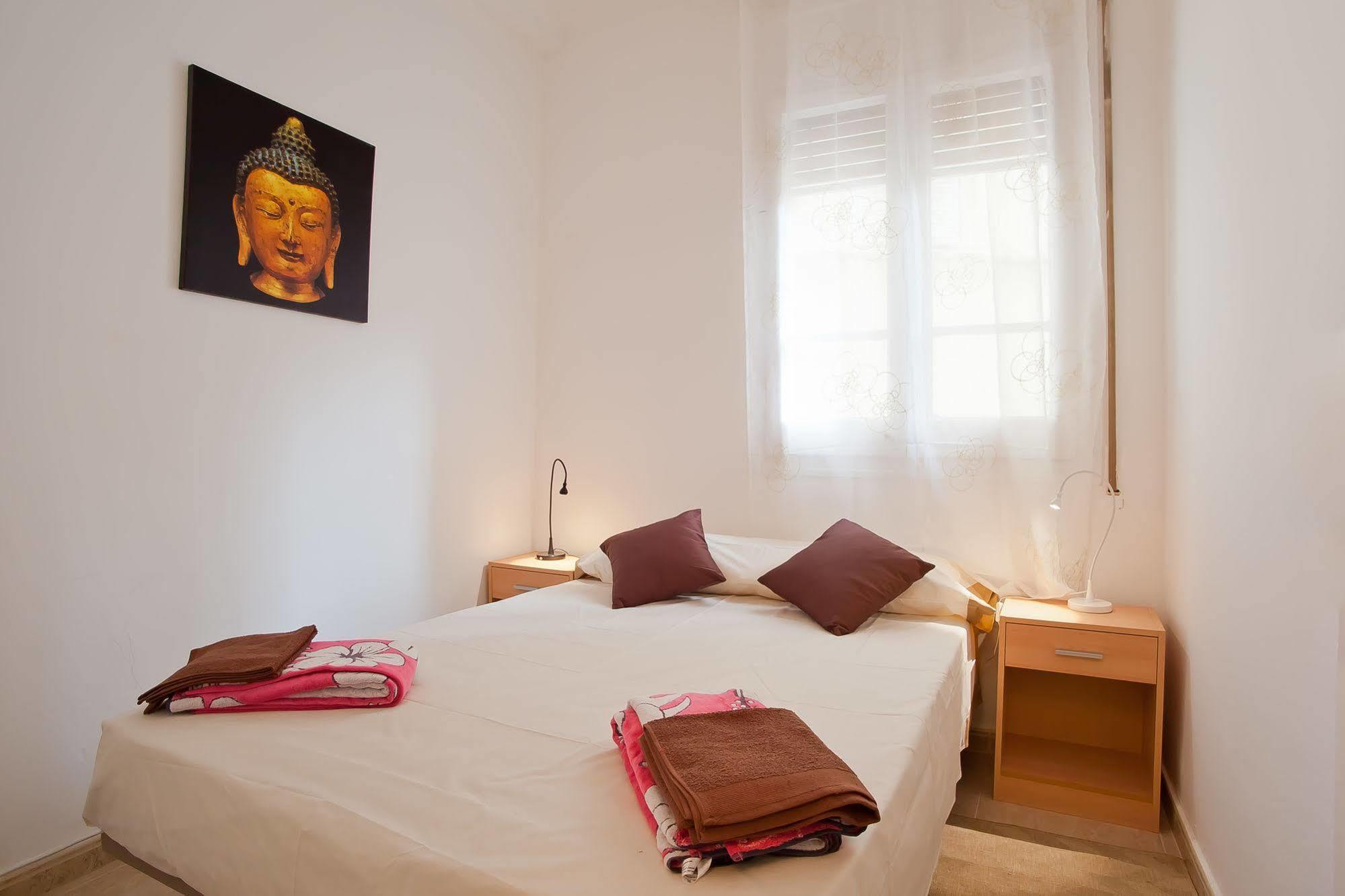 Apartamentos Tarradellas Sants Estacio Βαρκελώνη Εξωτερικό φωτογραφία